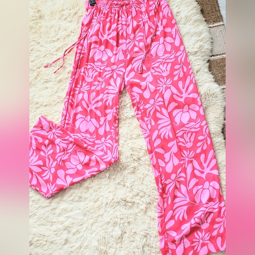 Pink Floral Ruffle Waist Pants - Picture 3 of 8